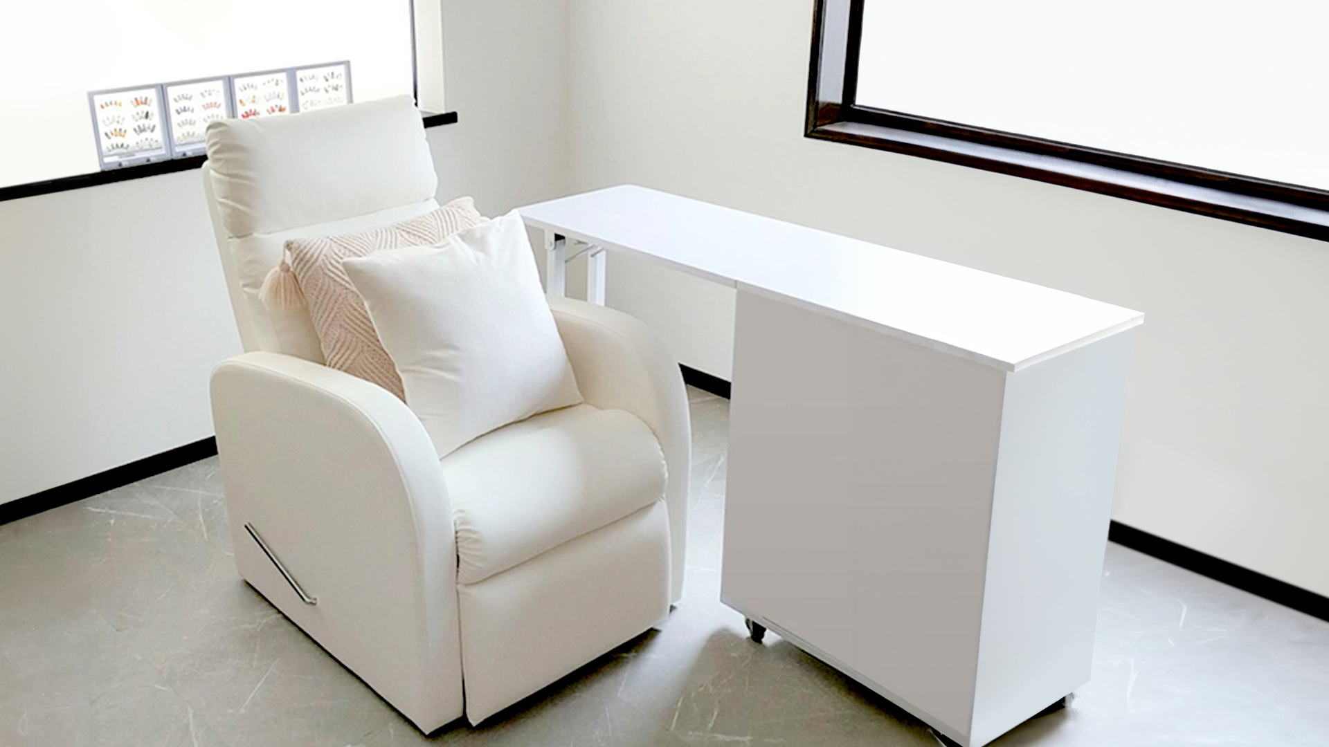 ネイルスクール